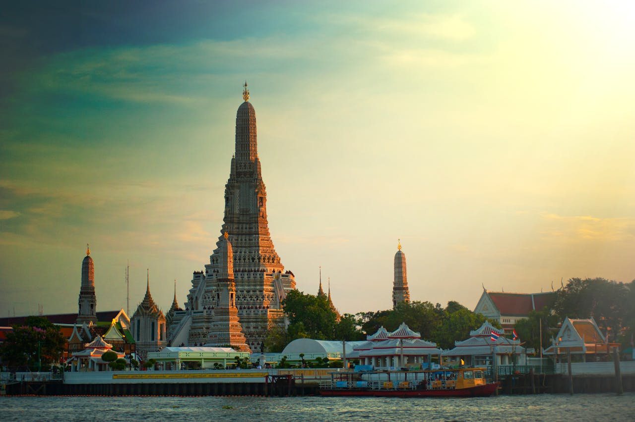 10 Place For Visit in Bangkok
